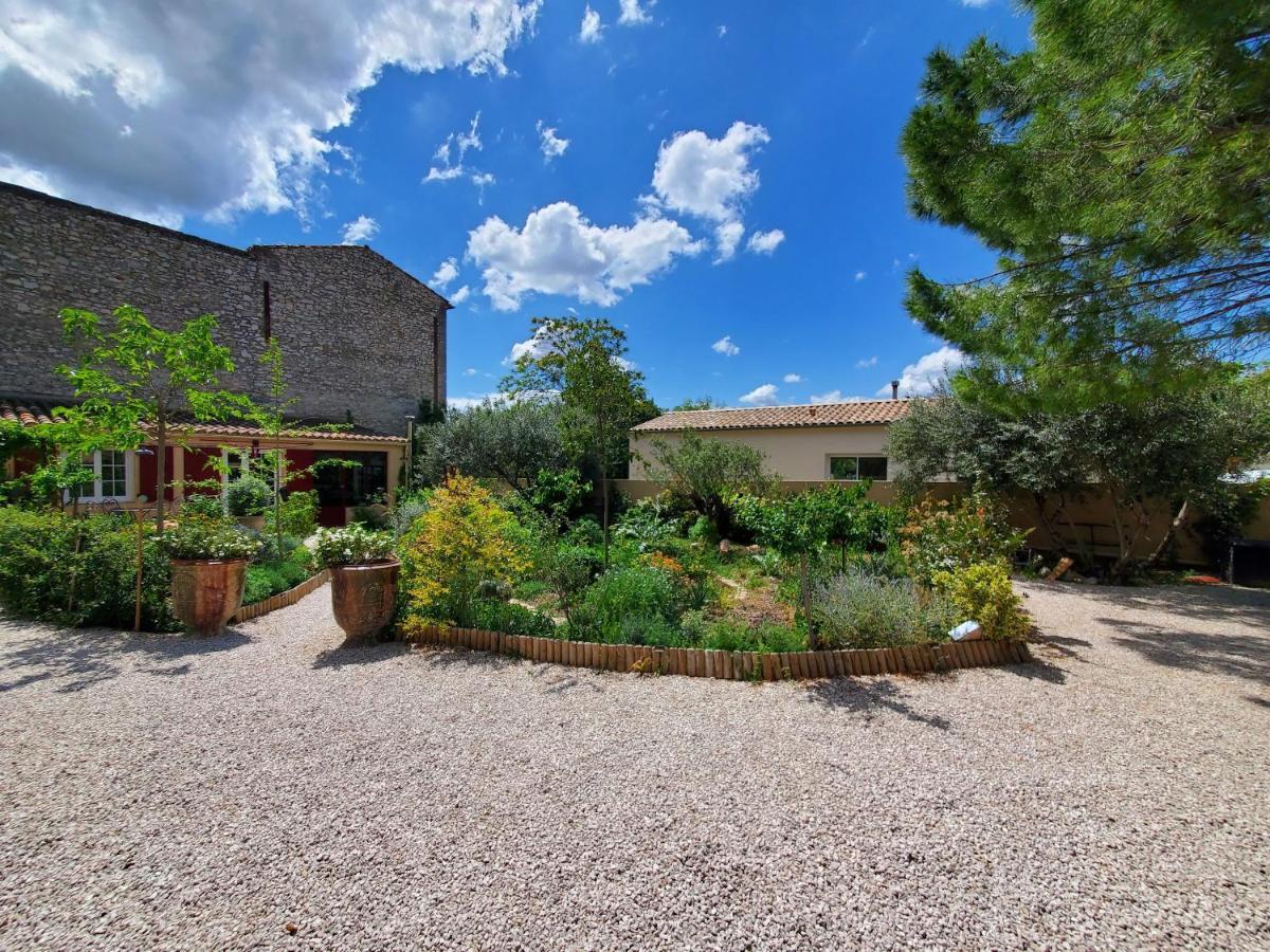 La Dolce Vita - Studio Dans Propriete Avec Piscine Montpeyroux  Exterior photo